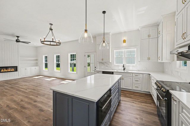 21 Loralye Lane, Zebulon, NC 27597