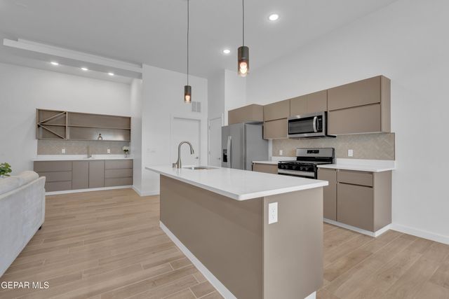 12713 Captain Claudia Court, El Paso, TX 79928