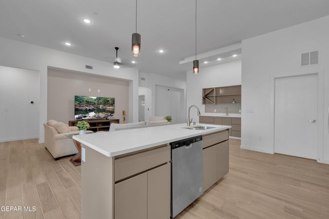 12713 Captain Claudia Court, El Paso, TX 79928