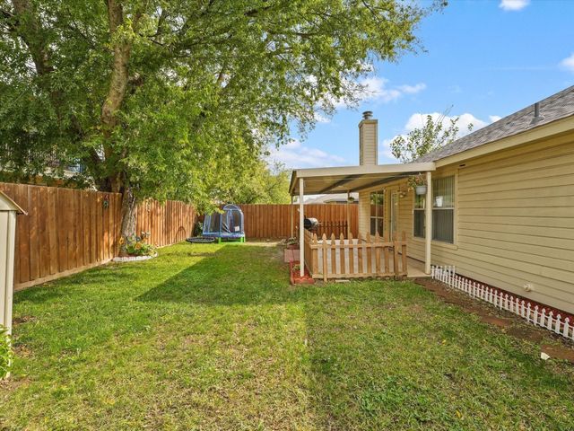 4702 Grovetree Lane, Garland, TX 75043