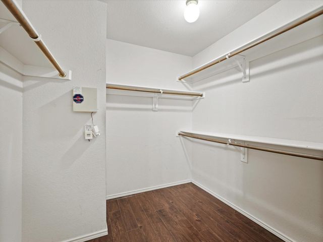 4702 Grovetree Lane, Garland, TX 75043