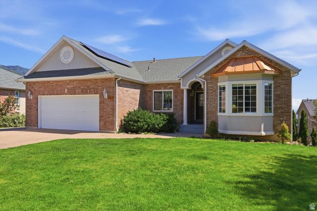 869 E 3350 N, North Ogden, UT 84414
