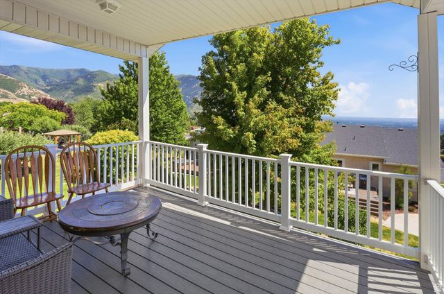 869 E 3350 N, North Ogden, UT 84414
