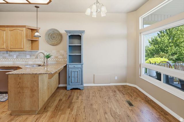 869 E 3350 N, North Ogden, UT 84414