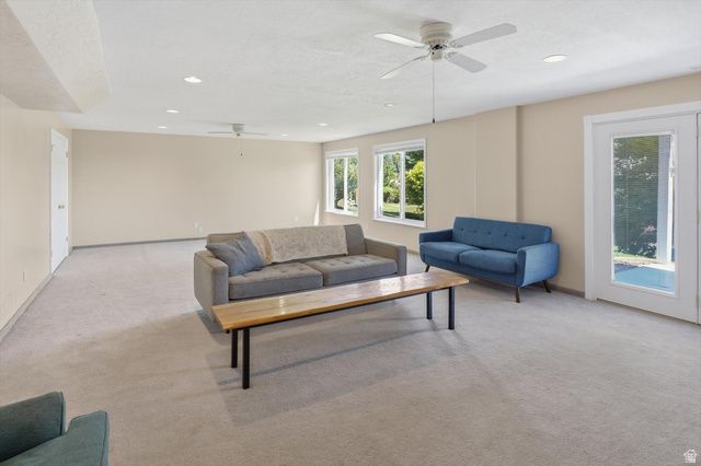 869 E 3350 N, North Ogden, UT 84414
