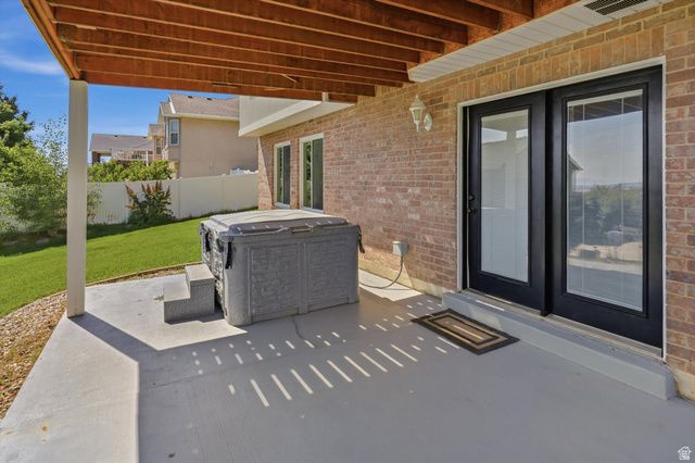 869 E 3350 N, North Ogden, UT 84414