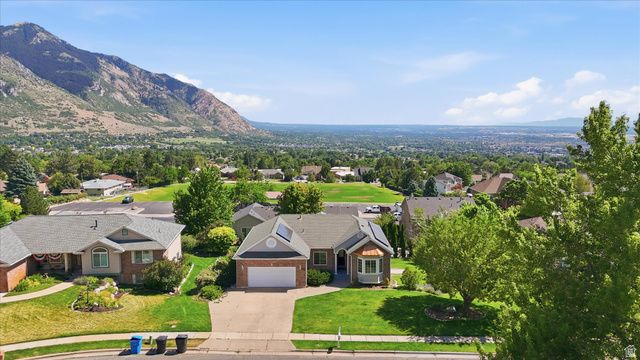 869 E 3350 N, North Ogden, UT 84414