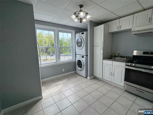 196 Rock Road 2A, Glen Rock, NJ 07452