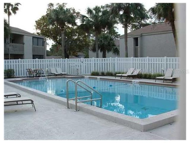 137 SPRINGWOOD CIRCLE D, Longwood, FL 32750