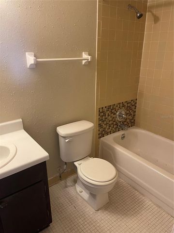 137 SPRINGWOOD CIRCLE D, Longwood, FL 32750