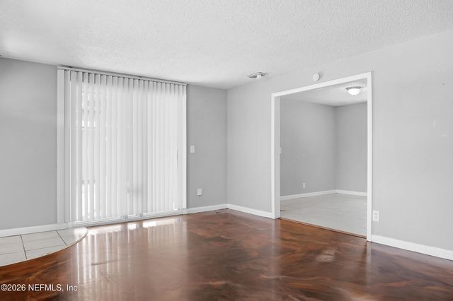 5828 ENSENADA Road, Jacksonville, FL 32244