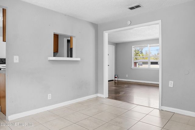 5828 ENSENADA Road, Jacksonville, FL 32244