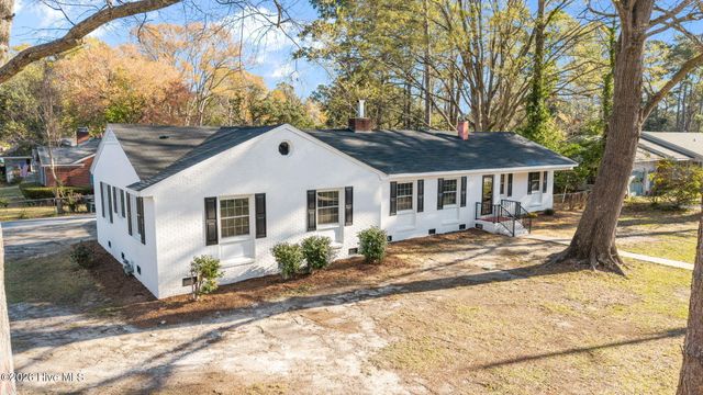 1401 Greenville Boulevard SE, Greenville, NC 27858