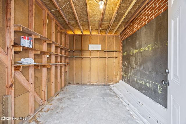 1401 Greenville Boulevard SE, Greenville, NC 27858