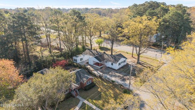 1401 Greenville Boulevard SE, Greenville, NC 27858