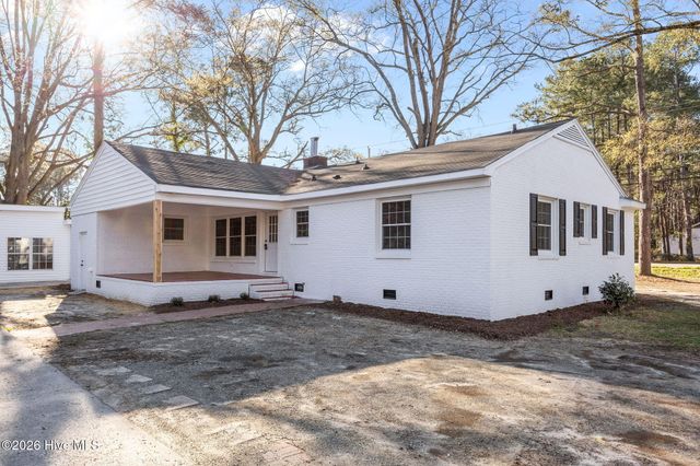 1401 Greenville Boulevard SE, Greenville, NC 27858