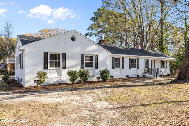 1401 Greenville Boulevard SE, Greenville, NC 27858