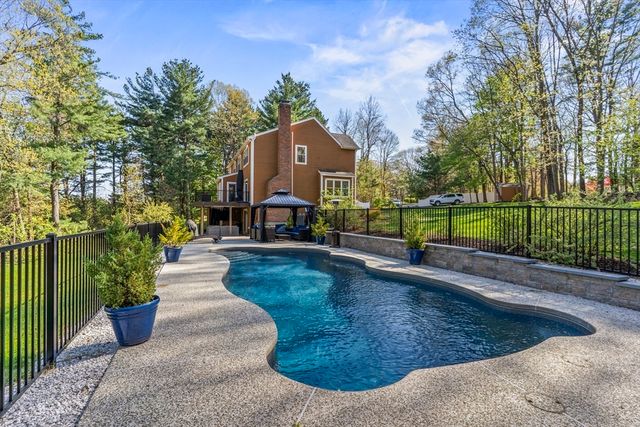 50 Evergreen Lane, Marlborough, MA 01752