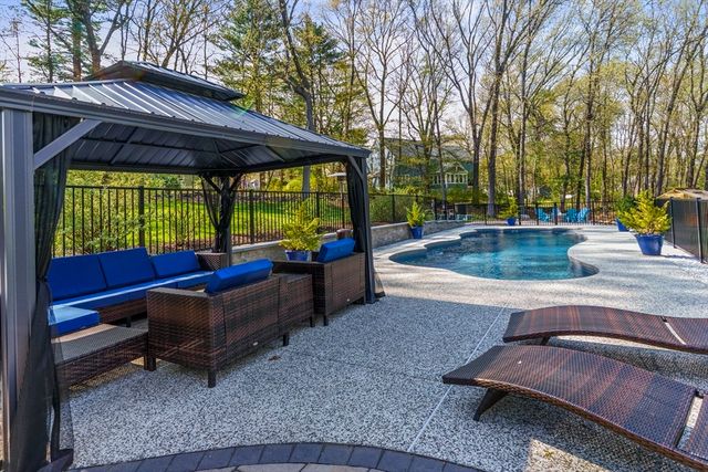50 Evergreen Lane, Marlborough, MA 01752