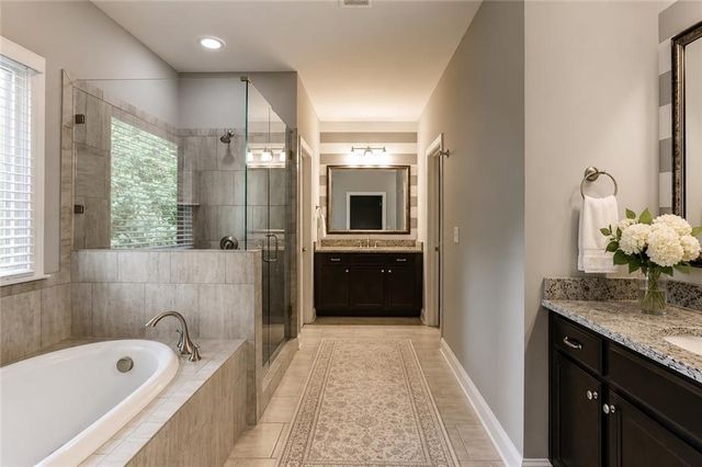 914 Canterbury Lane NE, Atlanta, GA 30324