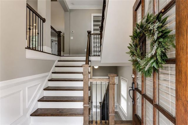 914 Canterbury Lane NE, Atlanta, GA 30324
