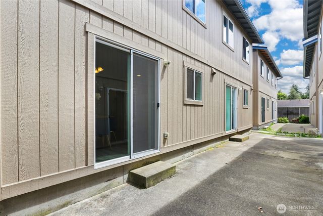 4552 S Puget Sound Avenue, Tacoma, WA 98409