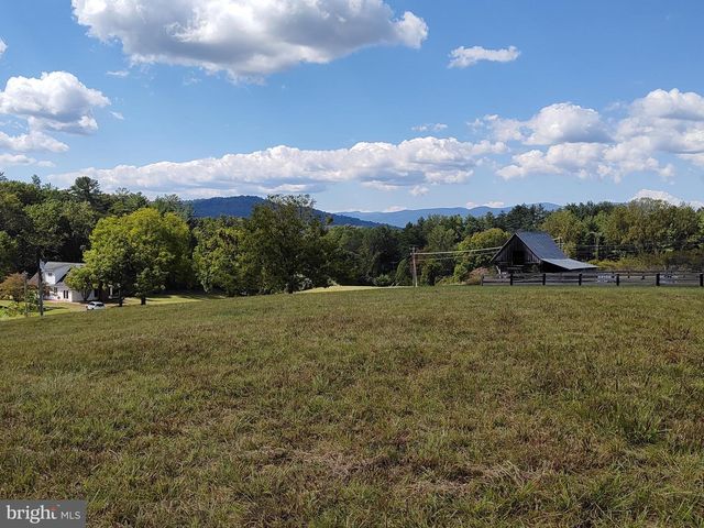 274 AARON MOUNTAIN RD, Castleton, VA 22716