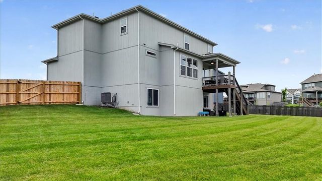 6619 NW 105th Court, Kansas City, MO 64154