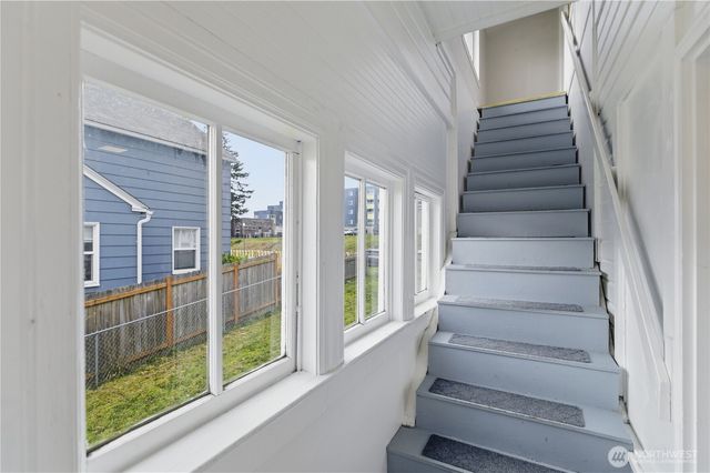 2529 S G Street, Tacoma, WA 98405