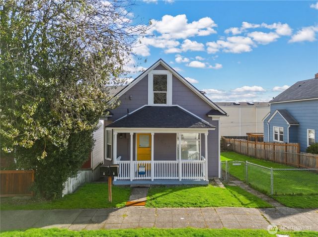 2529 S G Street, Tacoma, WA 98405