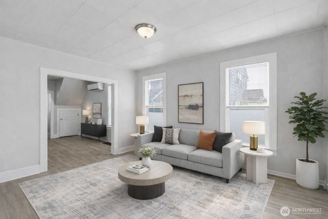 2529 S G Street, Tacoma, WA 98405