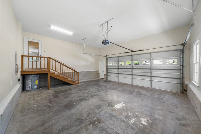 74 Maple Dr, Winchester, TN 37398