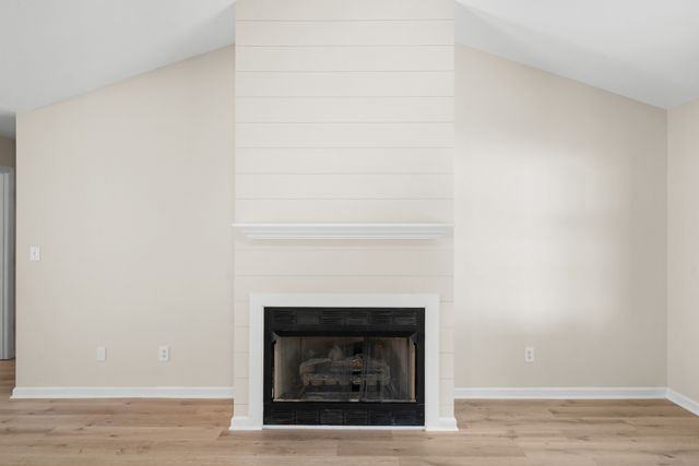 74 Maple Dr, Winchester, TN 37398