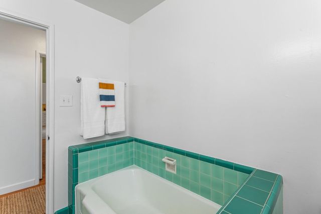 131 46 St, Sacramento, CA 95819