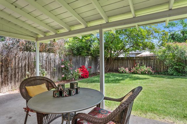 131 46 St, Sacramento, CA 95819