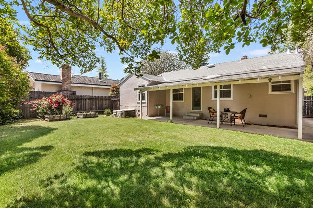 131 46 St, Sacramento, CA 95819