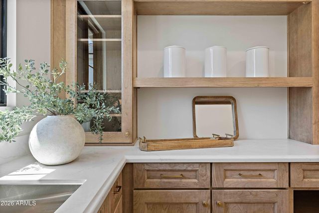 4248 E PATRICIA JANE Drive, Phoenix, AZ 85018