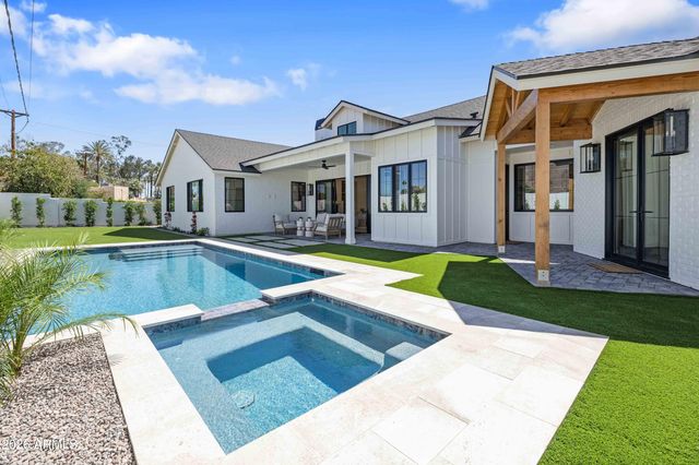 4248 E PATRICIA JANE Drive, Phoenix, AZ 85018