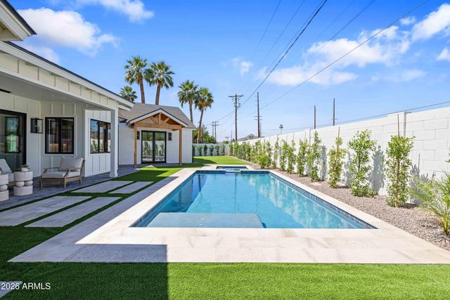 4248 E PATRICIA JANE Drive, Phoenix, AZ 85018