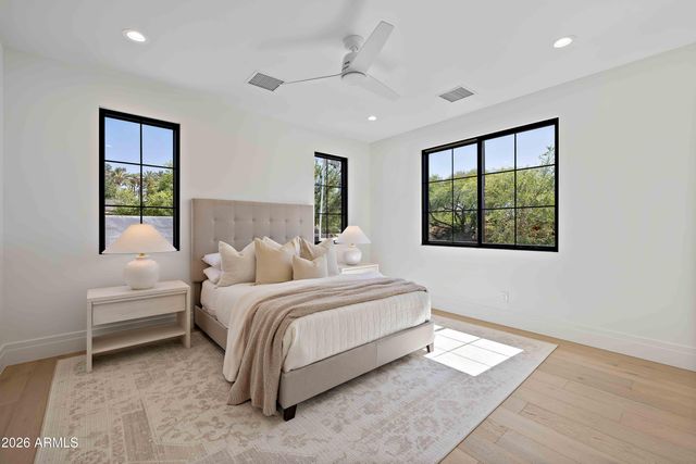 4248 E PATRICIA JANE Drive, Phoenix, AZ 85018