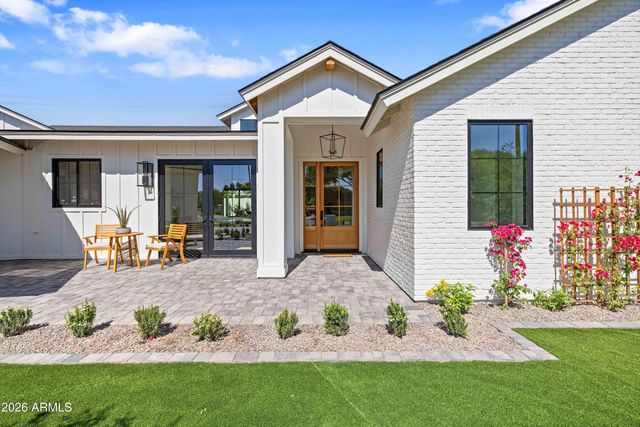 4248 E PATRICIA JANE Drive, Phoenix, AZ 85018
