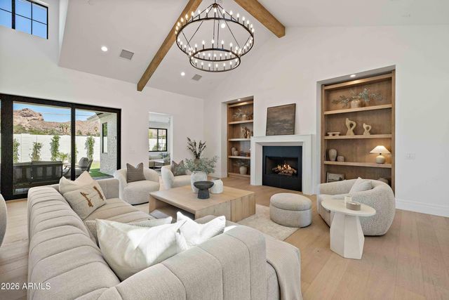 4248 E PATRICIA JANE Drive, Phoenix, AZ 85018