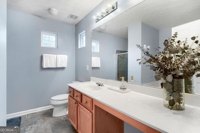 1277 W Oaks Way, Woodstock, GA 30188