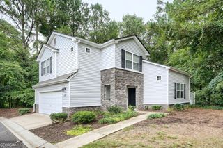 1277 W Oaks Way, Woodstock, GA 30188