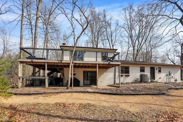 7476 S Susan Lane, Trafalgar, IN 46181