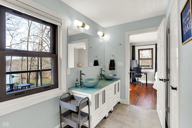 7476 S Susan Lane, Trafalgar, IN 46181