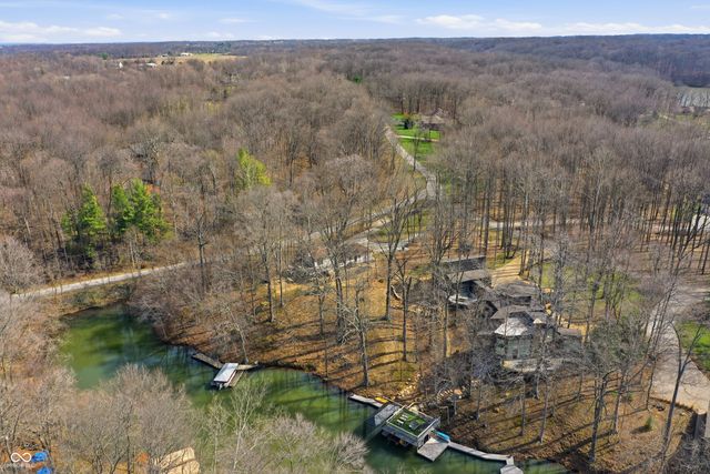 7476 S Susan Lane, Trafalgar, IN 46181