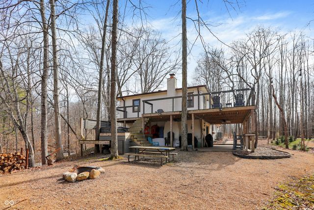 7476 S Susan Lane, Trafalgar, IN 46181