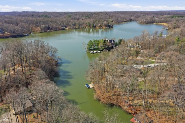 7476 S Susan Lane, Trafalgar, IN 46181