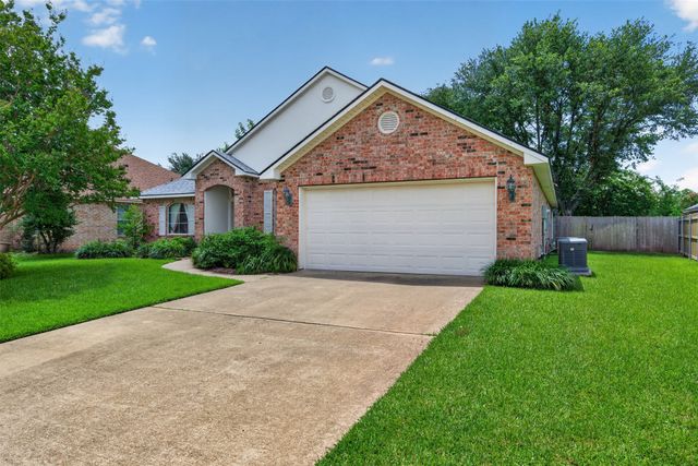 405 Hancock Drive, Bossier City, LA 71112
